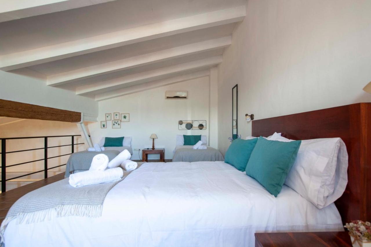 La Garrovilla Apartamentos Turisticos Lobelia Suites מראה חיצוני תמונה