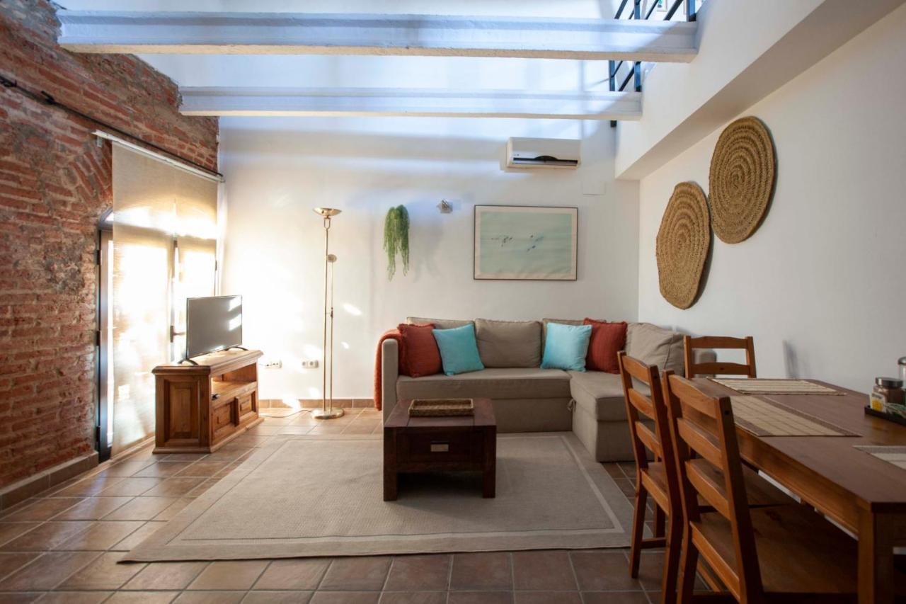 La Garrovilla Apartamentos Turisticos Lobelia Suites מראה חיצוני תמונה