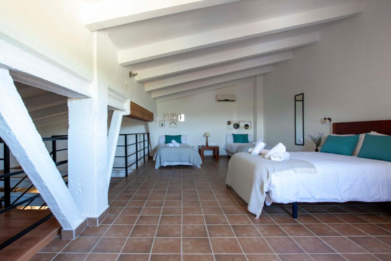 La Garrovilla Apartamentos Turisticos Lobelia Suites מראה חיצוני תמונה